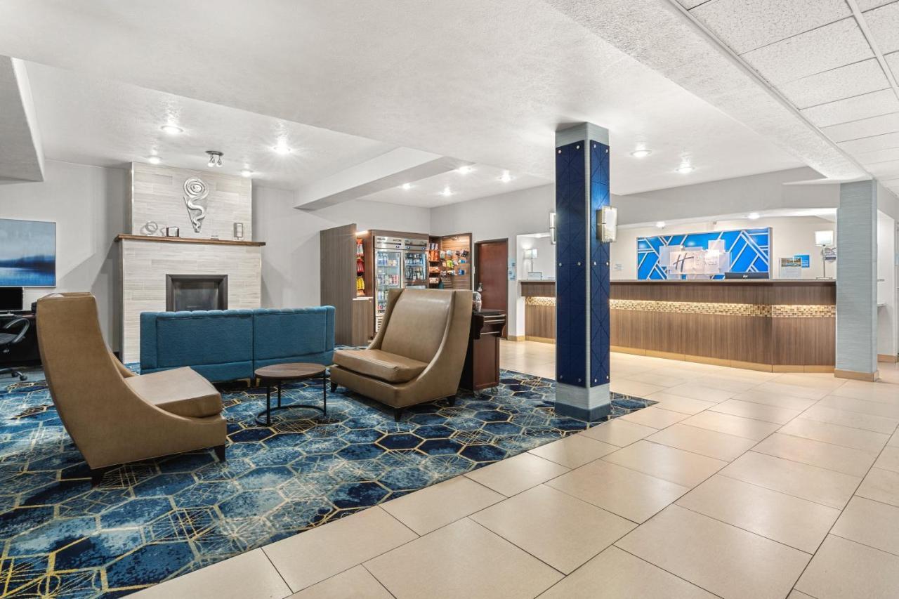Holiday Inn Express Wenatchee By Ihg Екстериор снимка