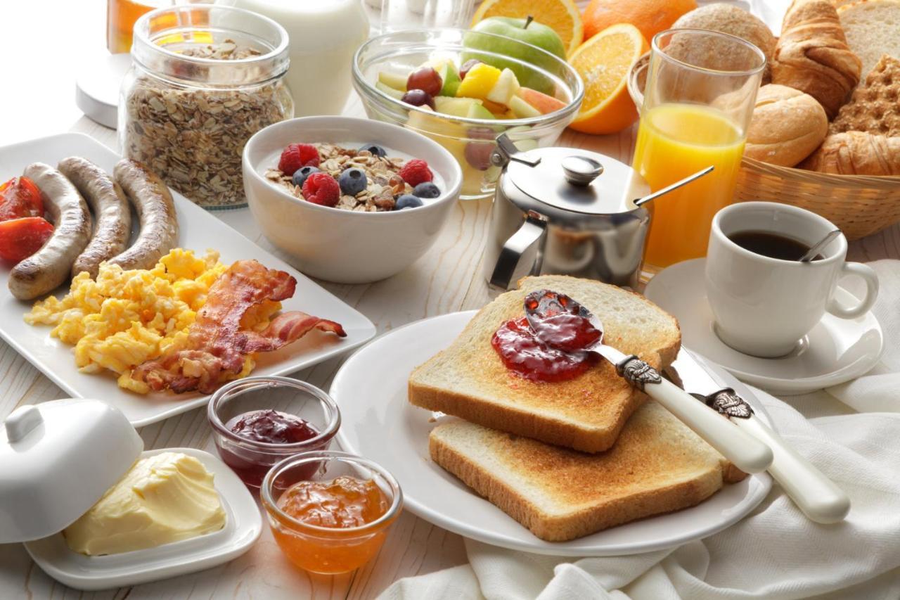 Holiday Inn Express Wenatchee By Ihg Екстериор снимка