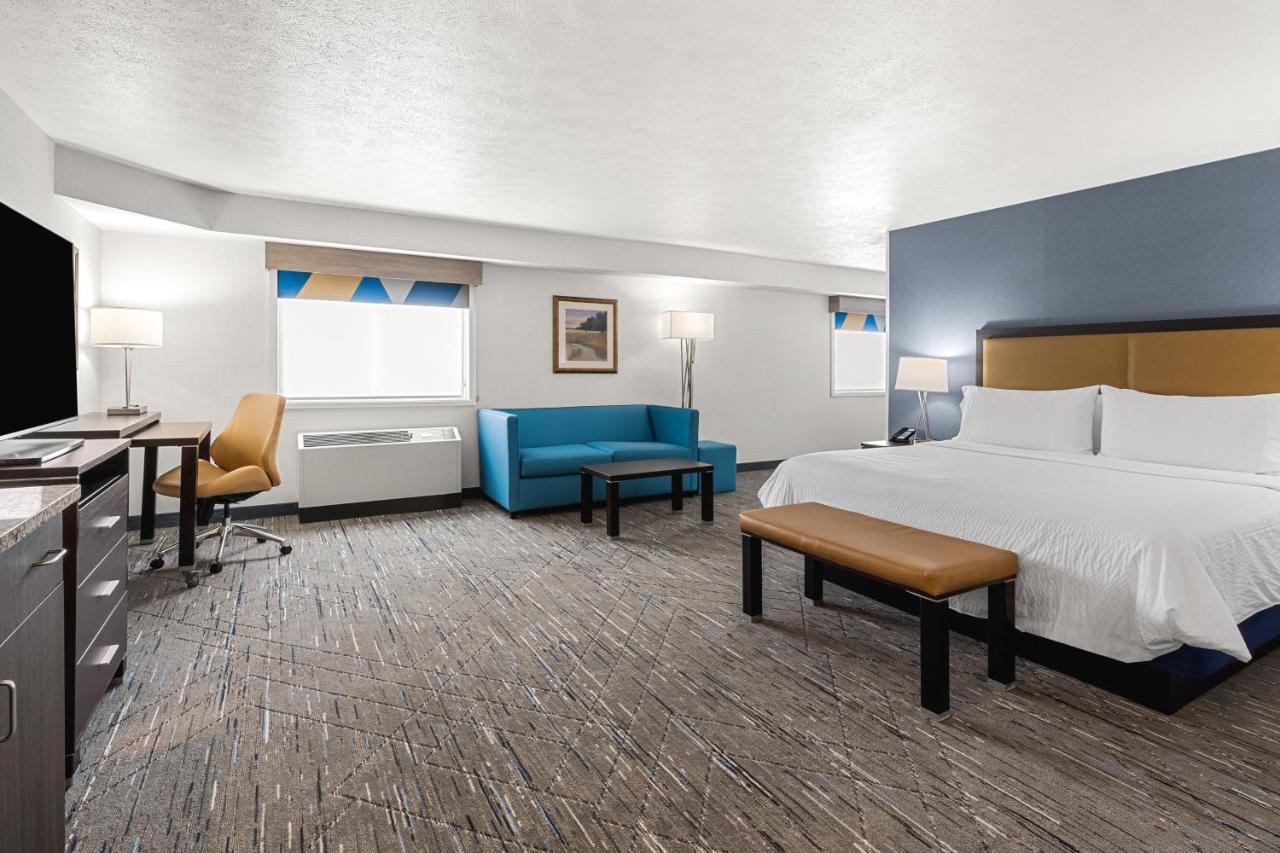 Holiday Inn Express Wenatchee By Ihg Екстериор снимка