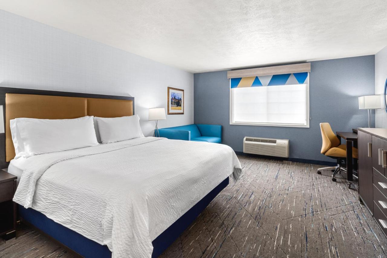 Holiday Inn Express Wenatchee By Ihg Екстериор снимка