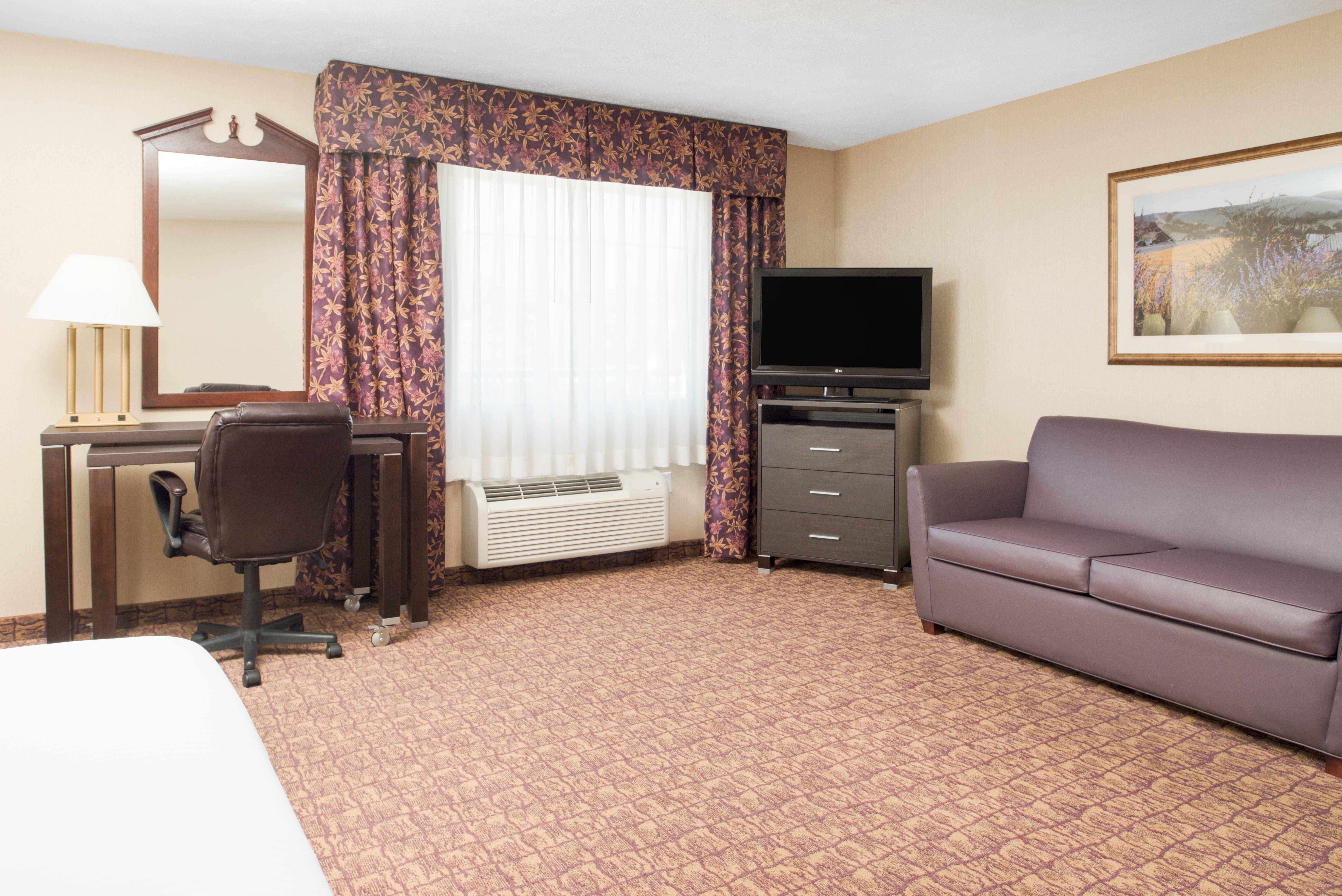 Holiday Inn Express Wenatchee By Ihg Екстериор снимка