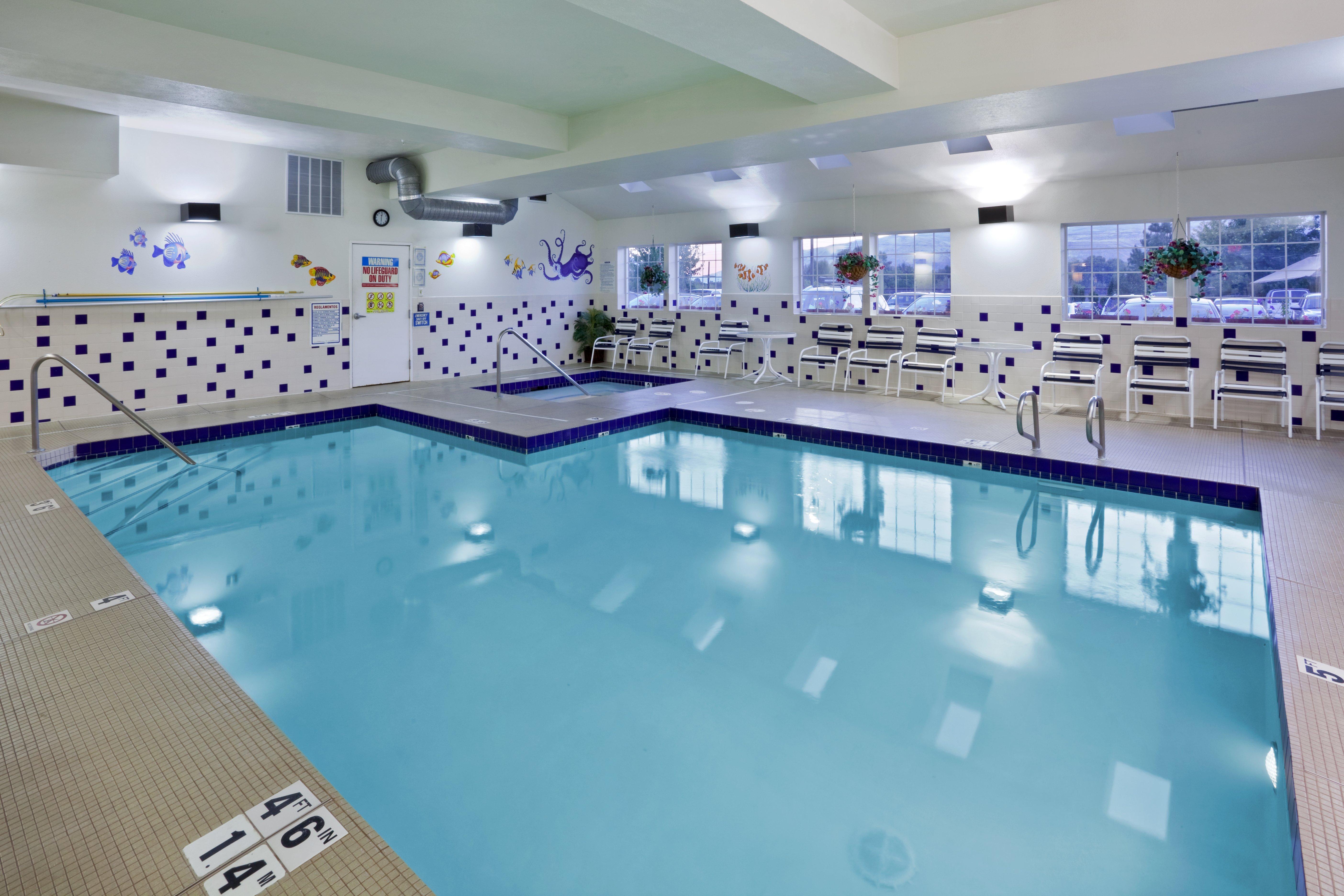 Holiday Inn Express Wenatchee By Ihg Екстериор снимка