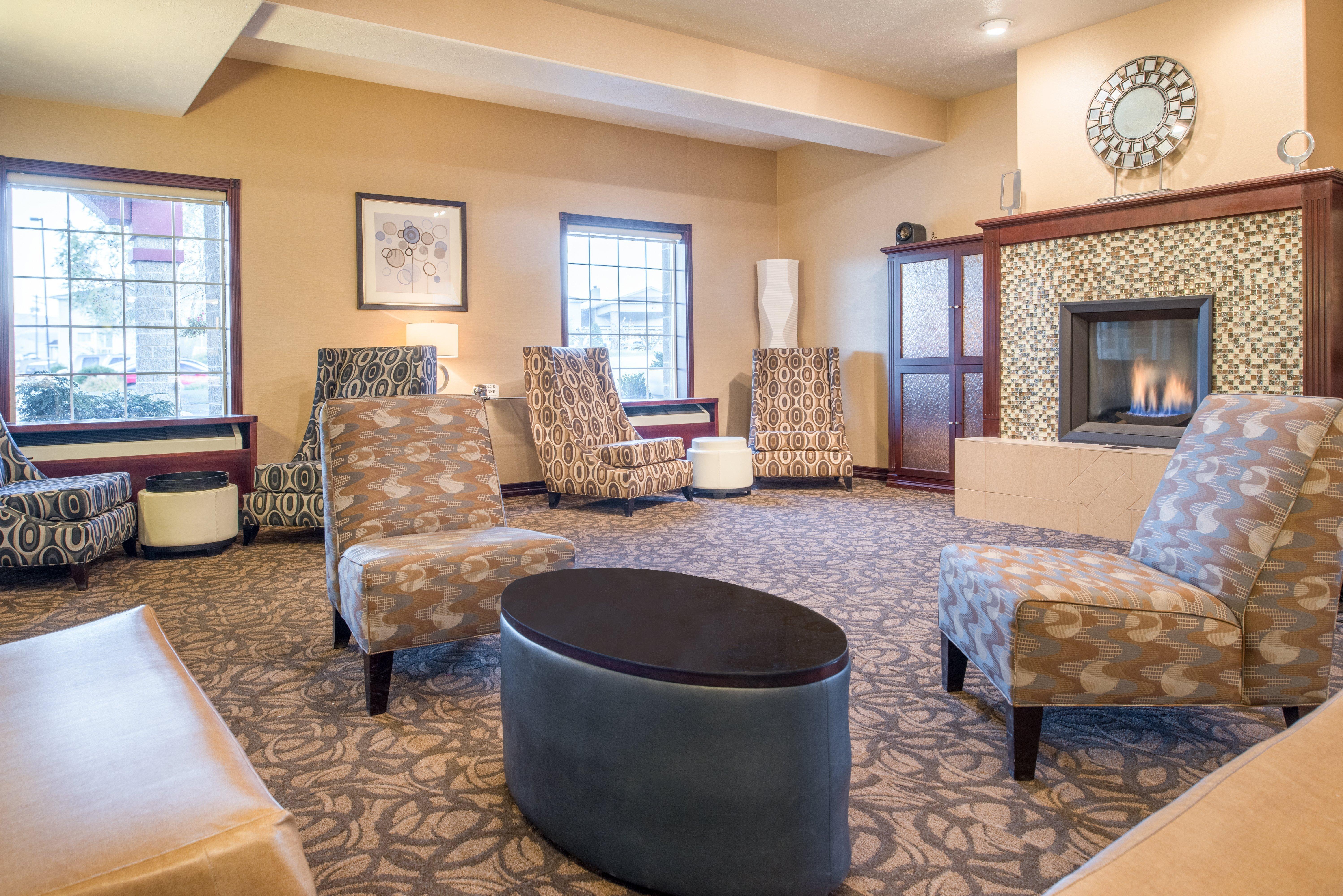 Holiday Inn Express Wenatchee By Ihg Екстериор снимка