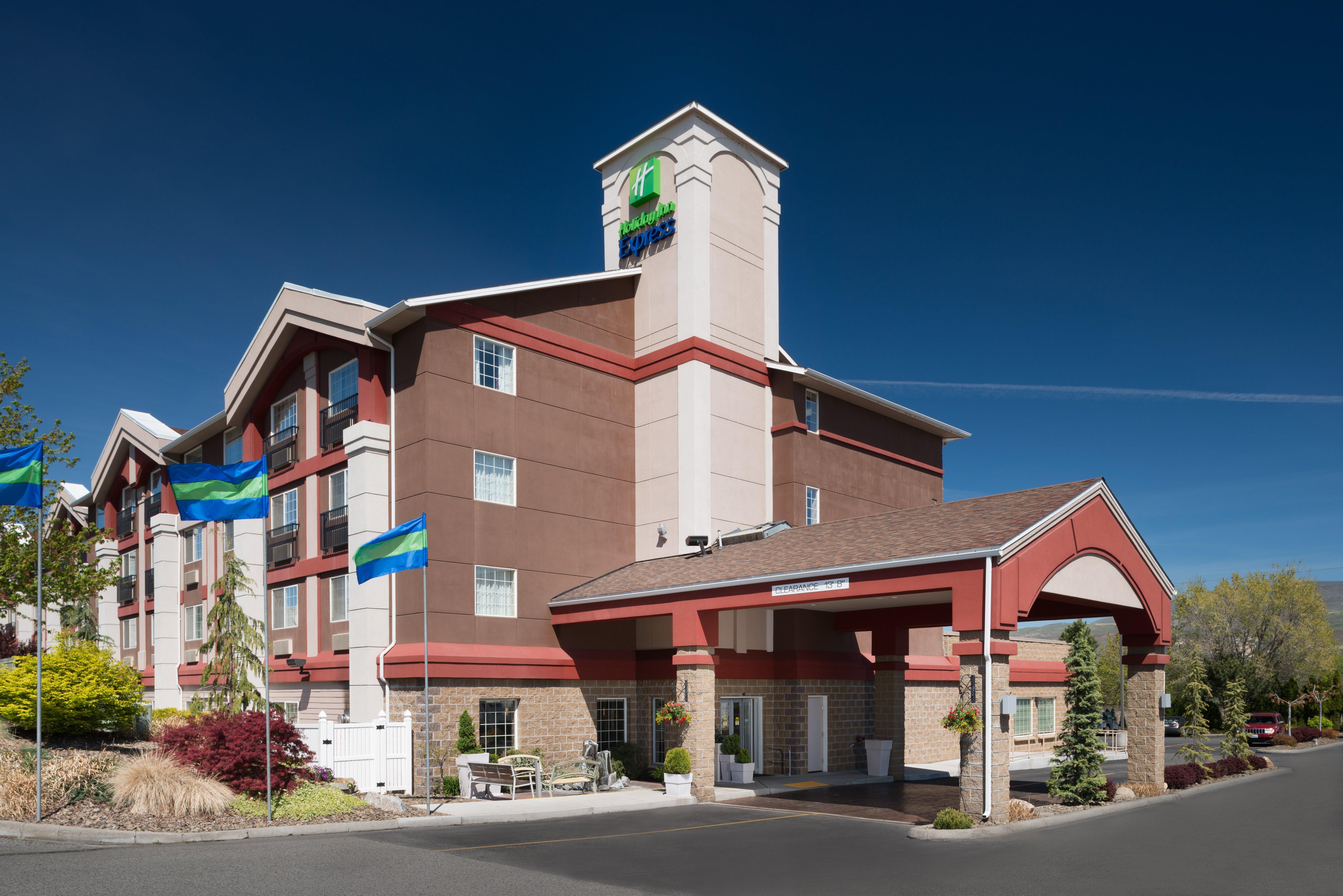 Holiday Inn Express Wenatchee By Ihg Екстериор снимка